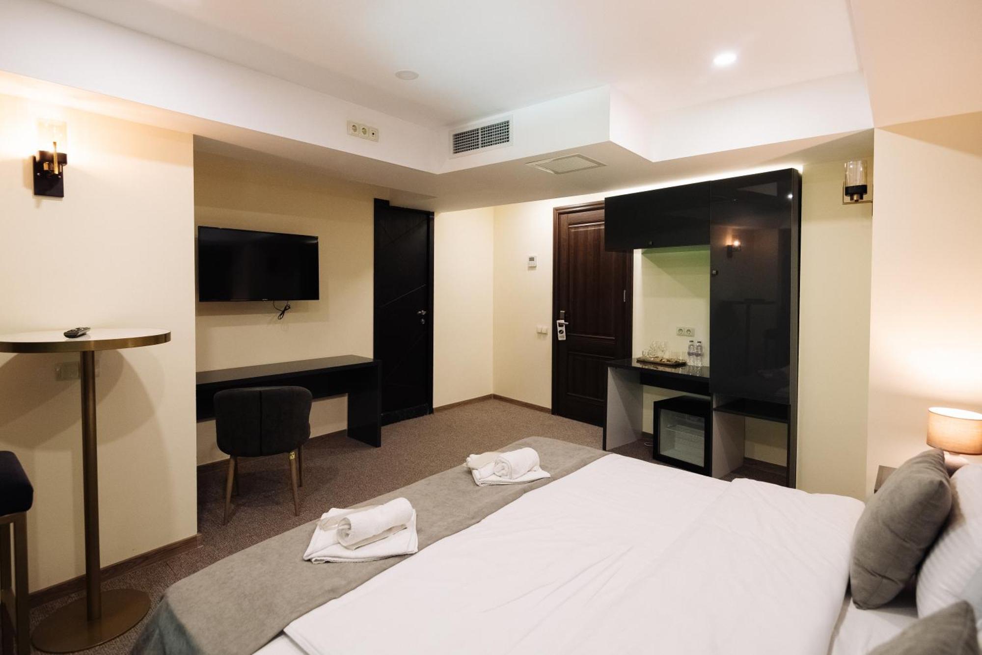 Royal Plaza Hotel 第比利斯 客房 照片