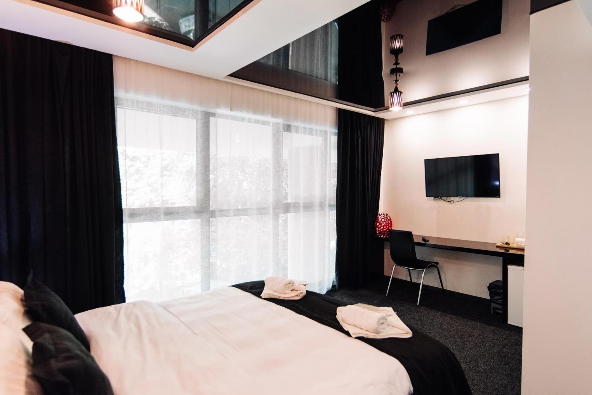 Royal Plaza Hotel 第比利斯 客房 照片